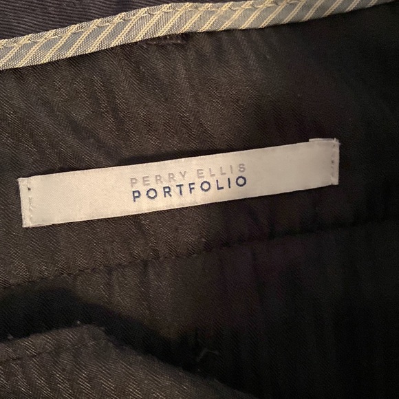 Perry Ellis Chino Pants 44x30 - Picture 9 of 11